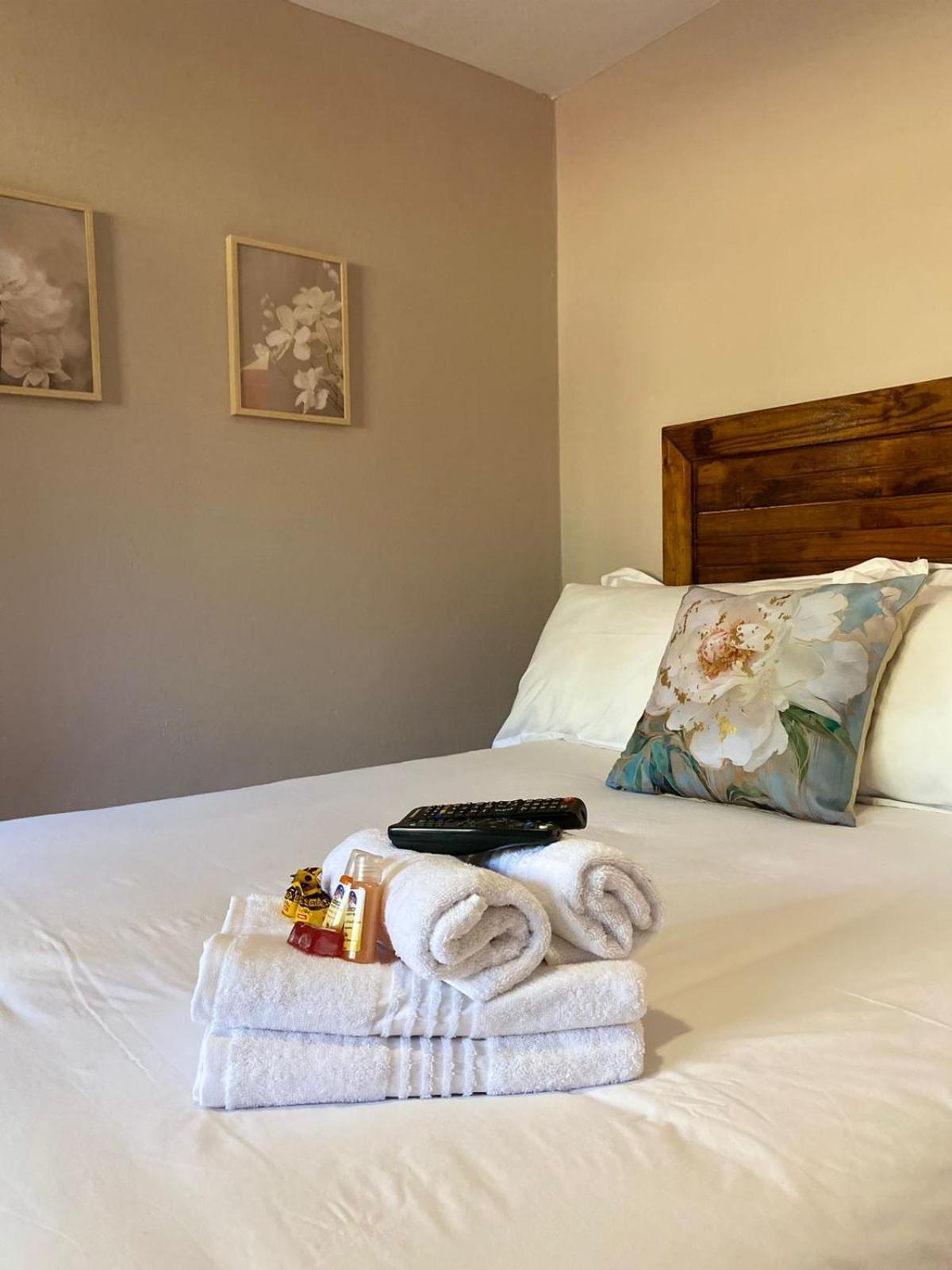 The Ultimate Lodge Louis Trichardt Exteriér fotografie