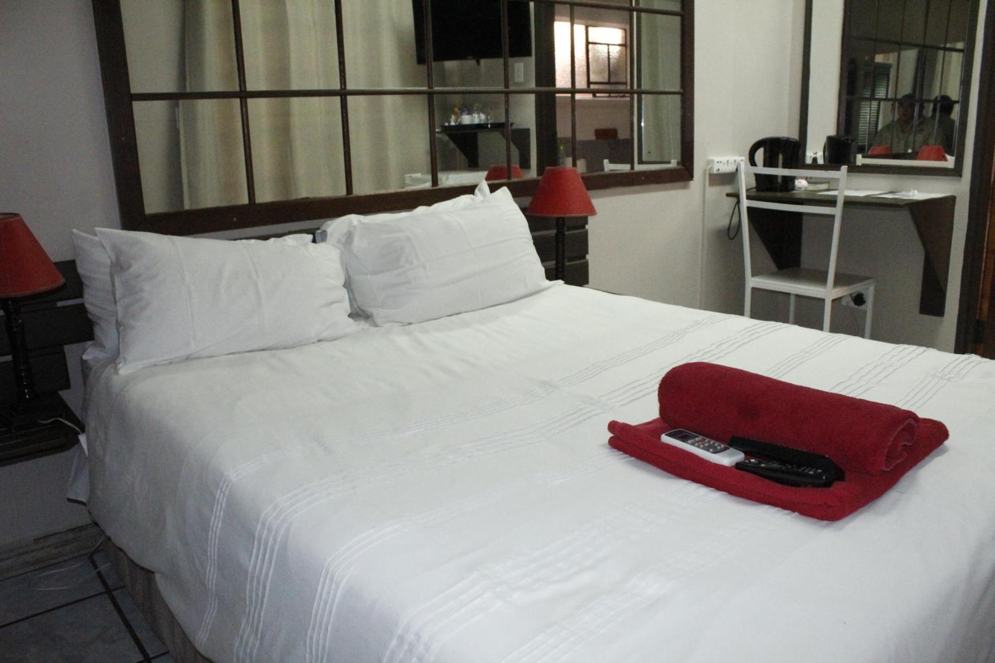 The Ultimate Lodge Louis Trichardt Exteriér fotografie